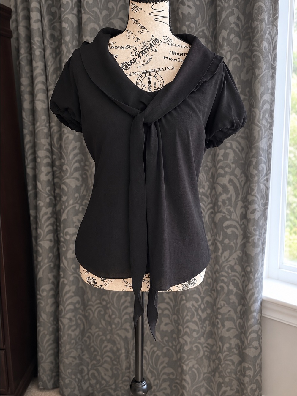 Banana Republic Black Tie-Neck Blouse